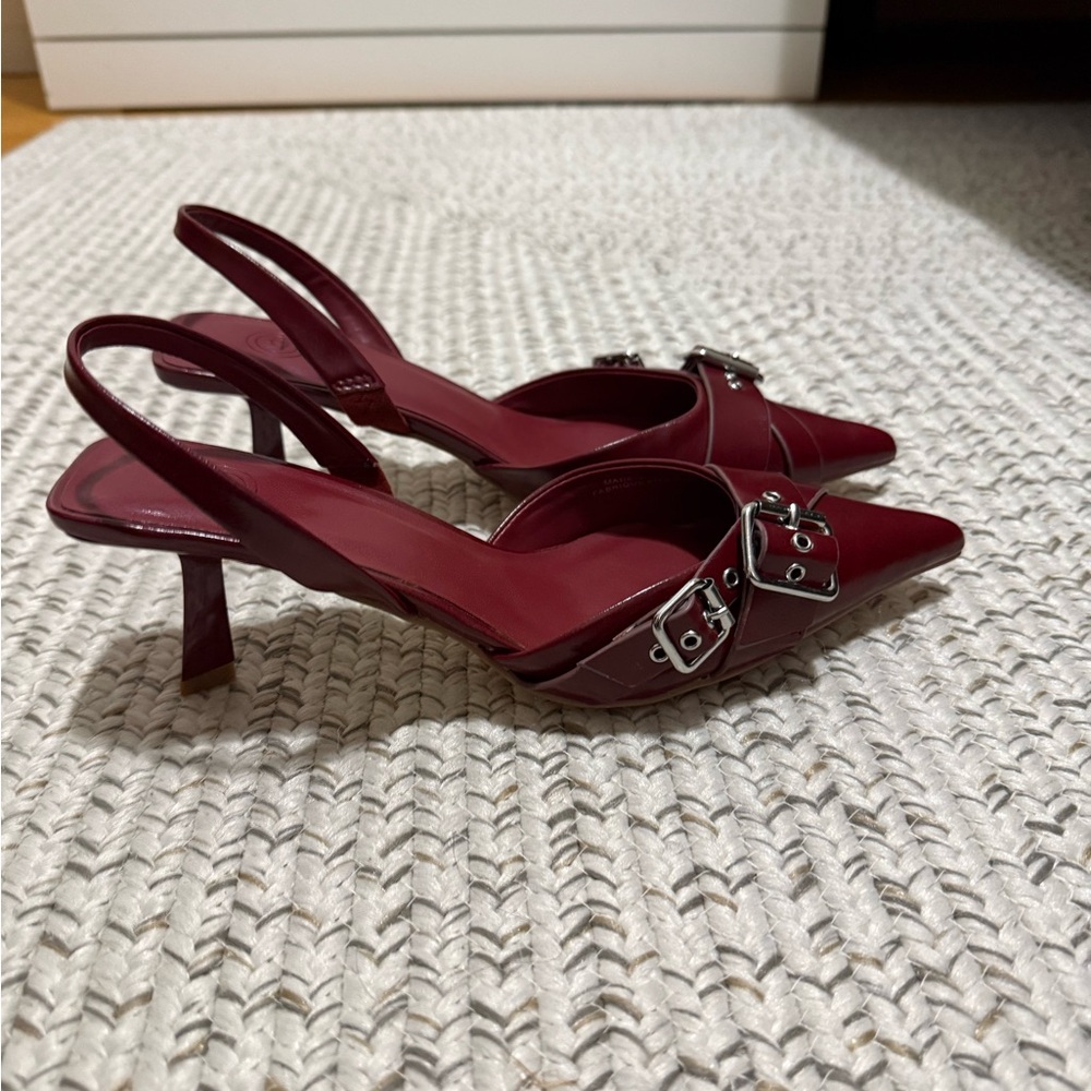 NEW Urban Outfitters Burgundy Buckle Slingback Kitten Heels - Picture 8 of 12